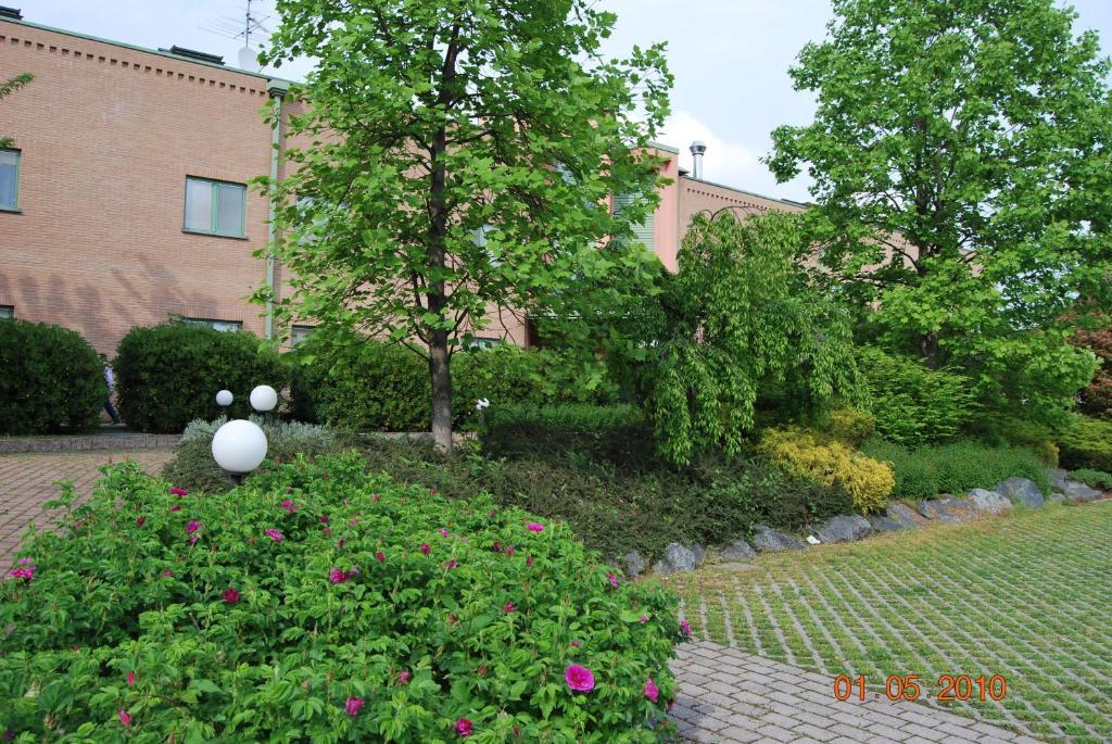 Hotel Vecchia Brianza Seveso Habitación foto