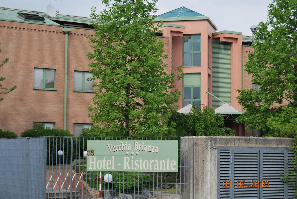 Hotel Vecchia Brianza Seveso Exterior foto